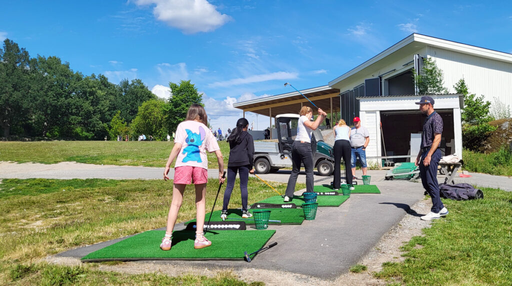 Golfskola för tjejer
