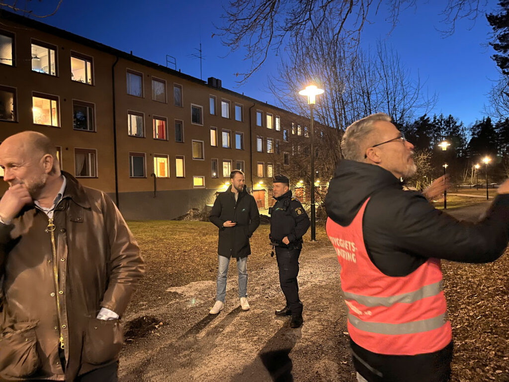 Trygghetsvandring i Rågsved 260309